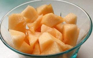 吃蜜瓜嗓子会过敏,甜蜜诱惑背后的嗓子危机